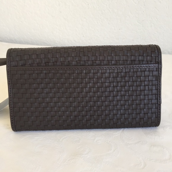Cole Haan brown woven convertible wallet bag - Picture 4 of 9